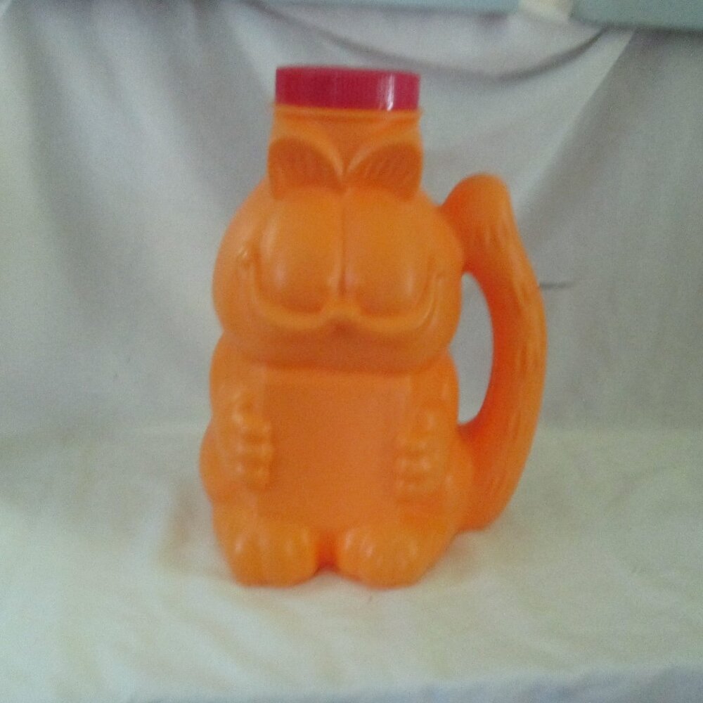 Garfield Alpo Plastic Jug Coin Bank